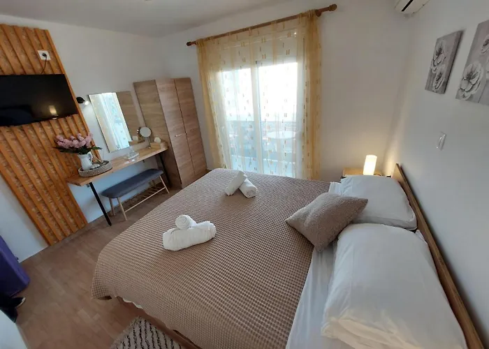 Appartement Square Afantou